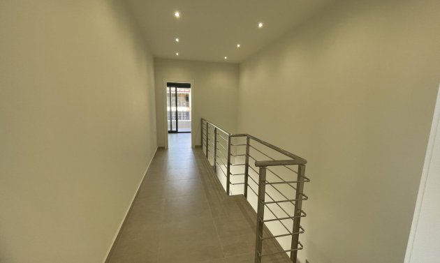 Obra nueva - Detached Villa -
Almoradí - Heredades