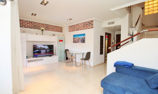 Resale - Apartment -
Cabo Roig