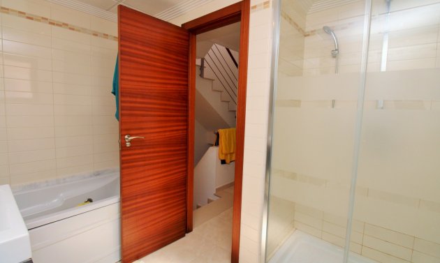 Resale - Apartment -
Cabo Roig