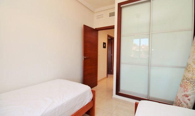 Resale - Apartment -
Cabo Roig