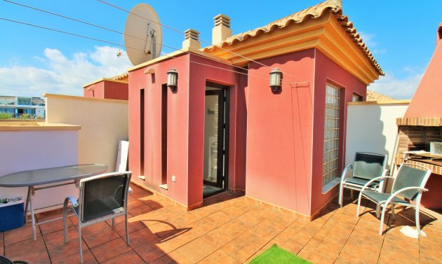 Resale - Apartment -
Cabo Roig