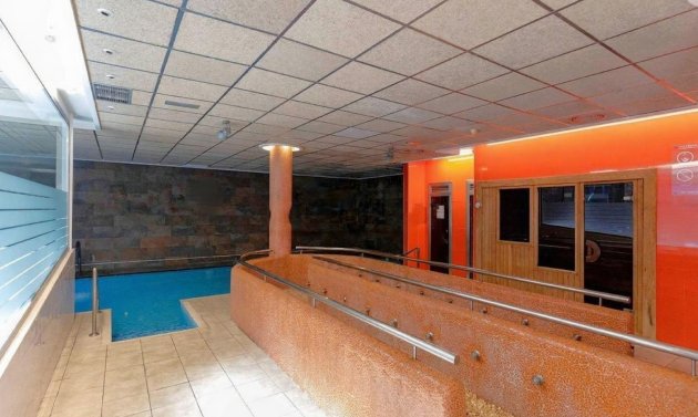 Resale - Apartment -
Cabo Roig