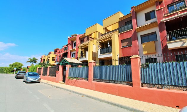 Resale - Apartment -
Cabo Roig