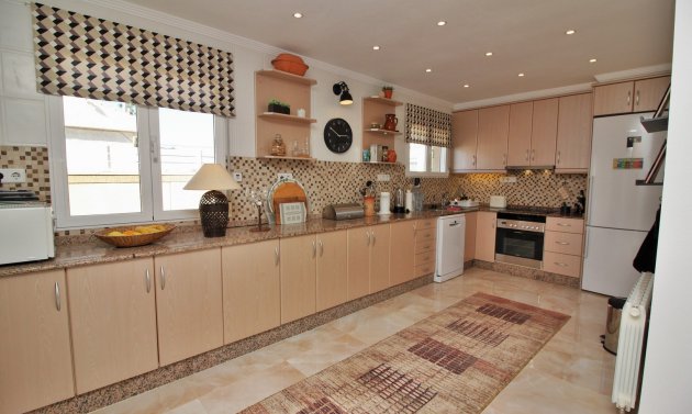 Reventa - Detached Villa -
Torrevieja - La Siesta