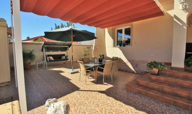 Reventa - Detached Villa -
Torrevieja - La Siesta