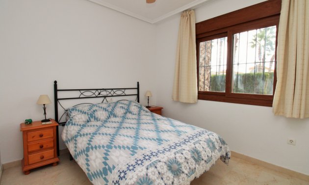 Reventa - Adosado -
Villamartín - PAU 8