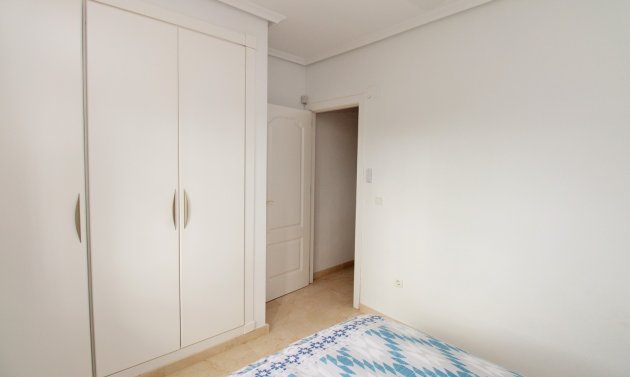 Reventa - Adosado -
Villamartín - PAU 8