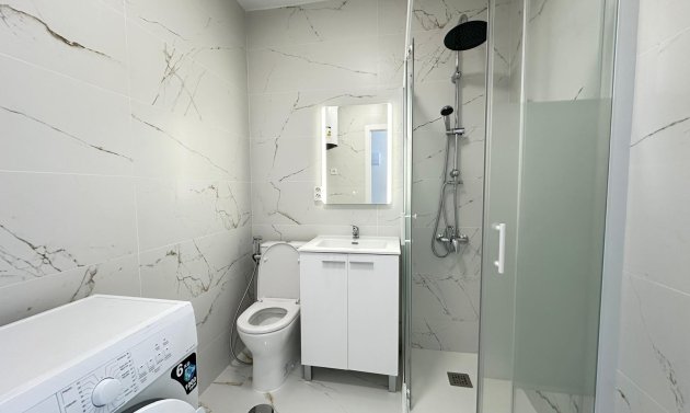 Resale - Apartment -
Orihuela Costa - Villamartín