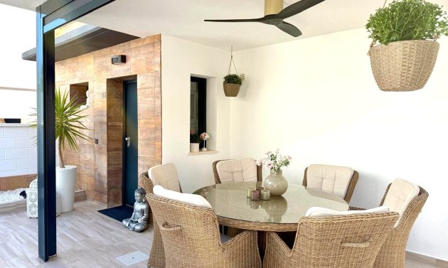 Återförsäljning - Detached Villa -
Orihuela Costa - Lomas de Cabo Roig