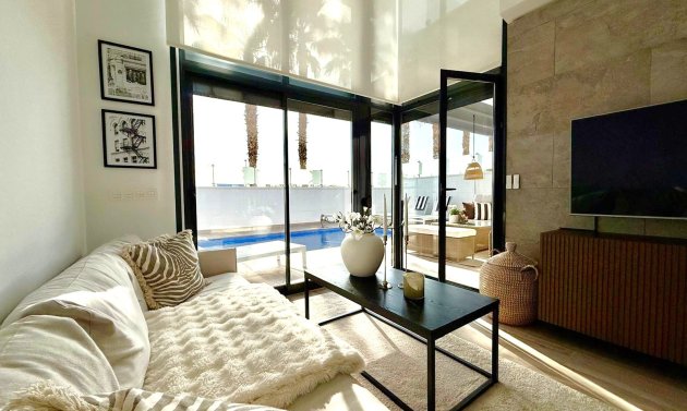 Återförsäljning - Detached Villa -
Orihuela Costa - Lomas de Cabo Roig