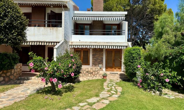 Resale - Apartment -
Orihuela Costa - Villamartín