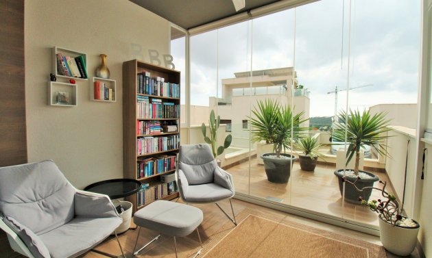 Wiederverkauf - Wohnung -
San Miguel de Salinas