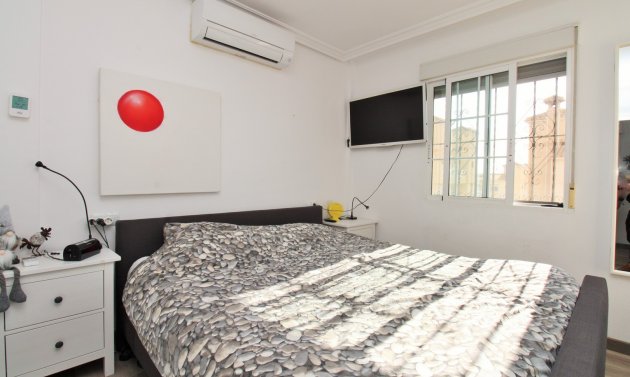 Reventa - Adosado -
Villamartín - Villamartin