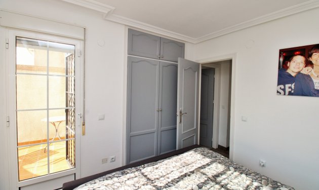 Reventa - Adosado -
Villamartín - Villamartin