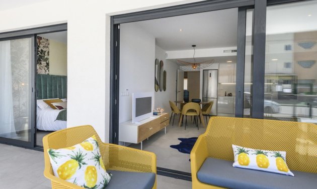 Obra nueva - Apartamento -
Orihuela Costa - Campoamor