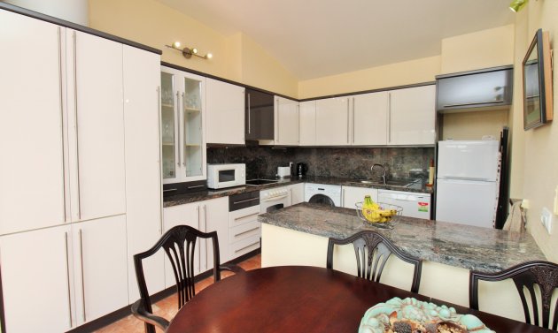 Resale - Apartment -
Las Ramblas