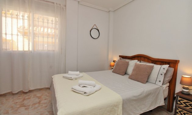 Wiederverkauf - Villa -
Playa Flamenca