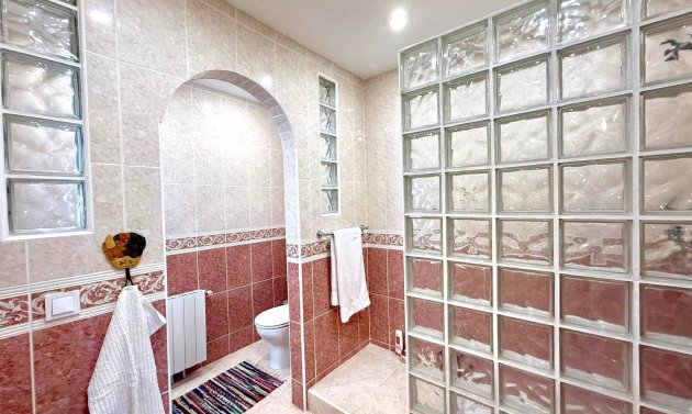 Resale - Detached Villa -
Villamartín - Villamartin