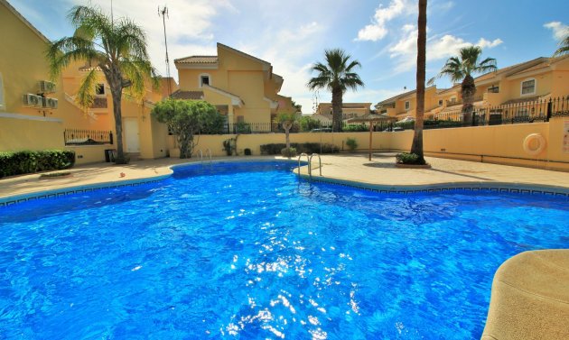 Återförsäljning - Detached Villa -
Villamartín - Los Dolses