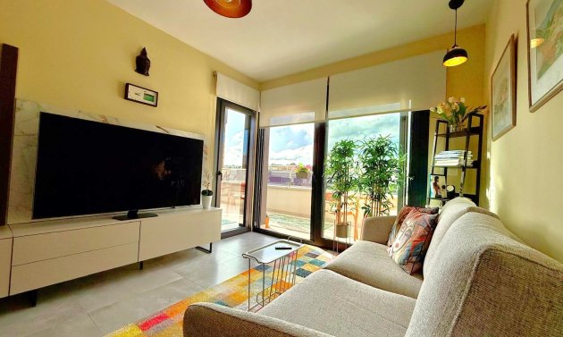 Reventa - Ático -
Orihuela Costa - Los Altos