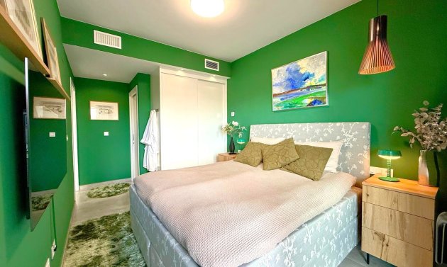 Reventa - Ático -
Orihuela Costa - Los Altos