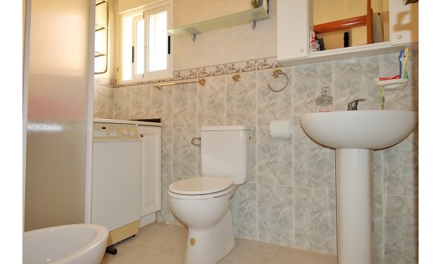 Resale - Townhouse -
Villamartín - Villamartin