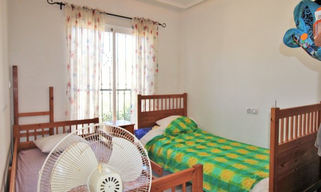 Resale - Townhouse -
Villamartín - Villamartin