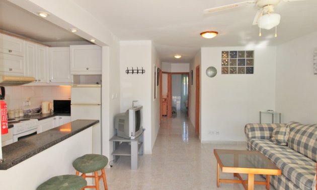 Resale - Townhouse -
Villamartín - Villamartin