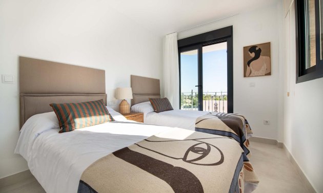 Obra nueva - Bungalow -
Cox - San Fernando