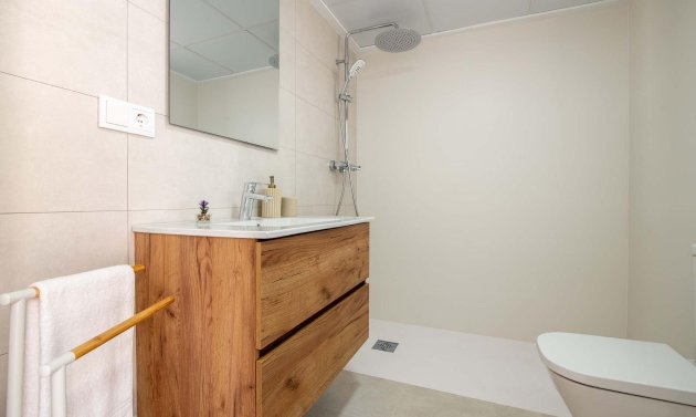 New Build - Bungalow -
Cox - San Fernando