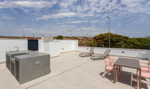 Neue Gebäude - Villa -
Sucina