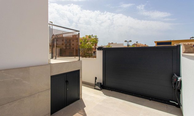 Neue Gebäude - Villa -
Sucina