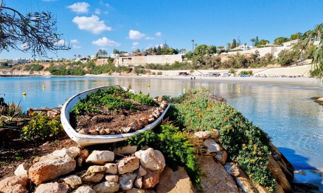 Wiederverkauf - Wohnung -
Cabo Roig