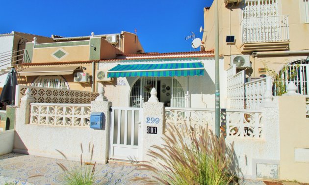Resale - Bungalow -
Torrevieja - El Chaparral