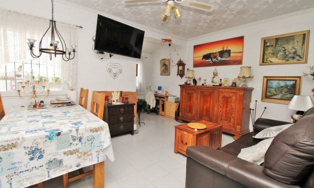 Wiederverkauf - Villa -
Torrevieja - El Chaparral