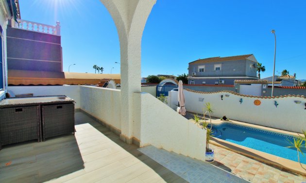 Wiederverkauf - Villa -
Torrevieja - El Chaparral