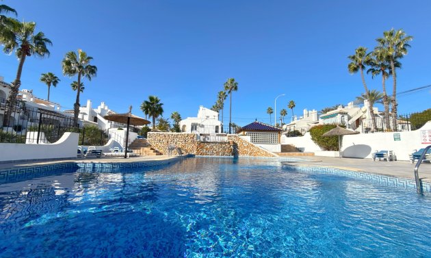 Resale - Villa -
Villamartin