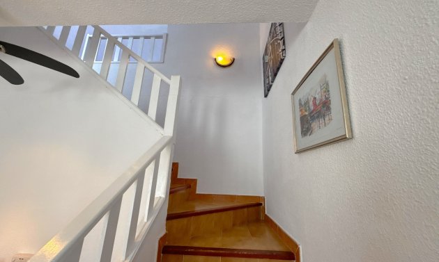 Resale - Villa -
Villamartin