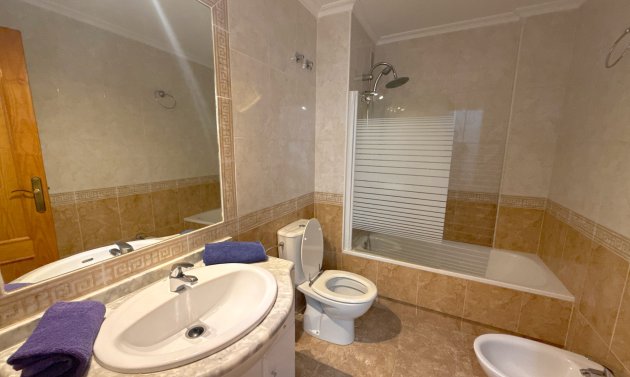 Wiederverkauf - Wohnung -
Cabo Roig