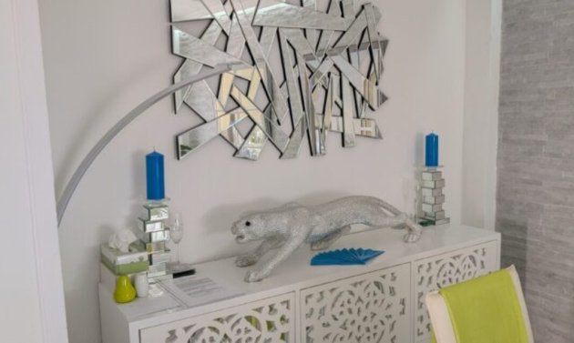 Reventa - Villa -
Villamartín - Villamartin