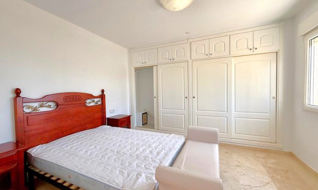 Resale - Villa -
Orihuela Costa - Villamartín