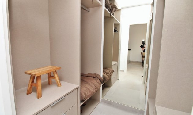 Återförsäljning - Radhus -
Pilar de la Horadada