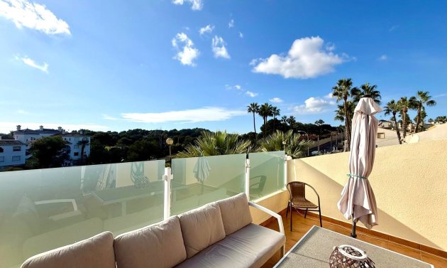 Resale - Villa -
Villamartin