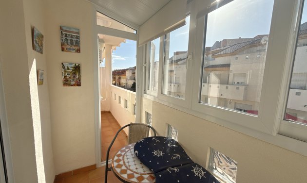 Resale - Villa -
Cabo Roig