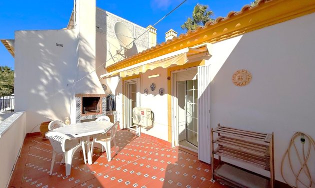 Resale - Villa -
Villamartin