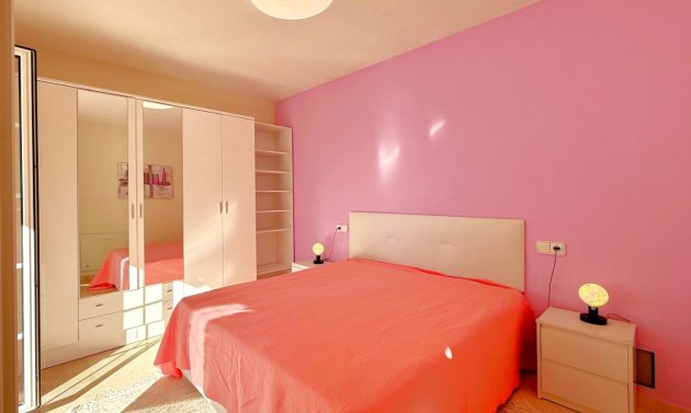 Resale - Villa -
Villamartin