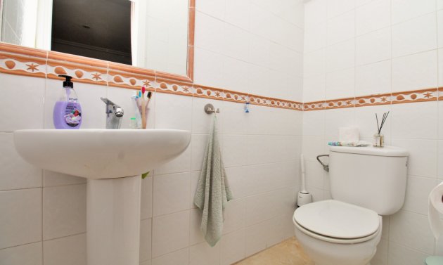 Reventa - Villa -
Villamartín - Los Dolses