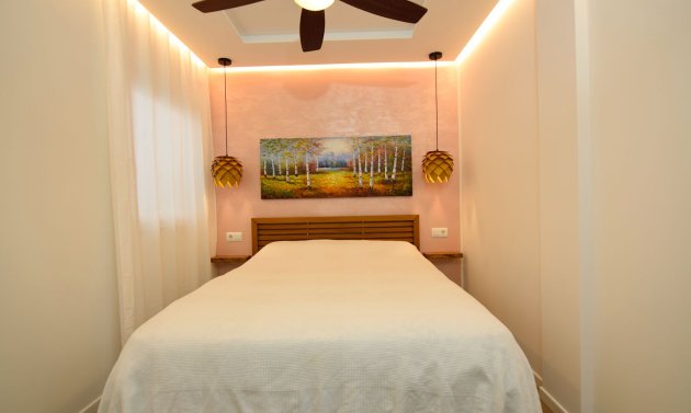 Återförsäljning - Villa -
La Florida