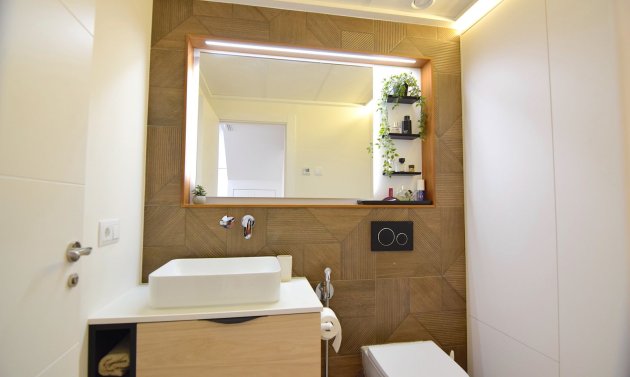 Återförsäljning - Villa -
La Florida