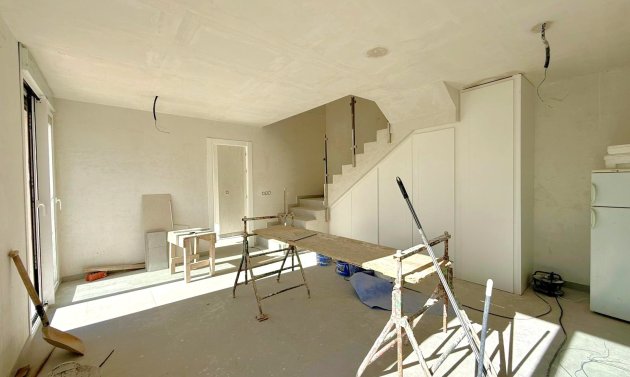 Resale - Villa -
Villamartin